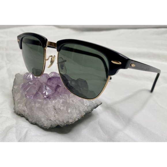 Vintage B&L Ray Ban wayfarer unisex sunglasses main image 5